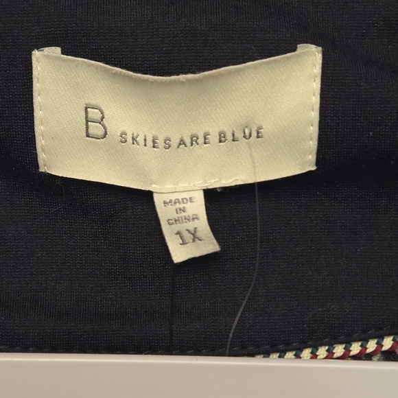 Skies Are Blue Stitch Fix Women's Floral Lined Navy Blue Blazer Size 1X NWT - Picture 2 of 11